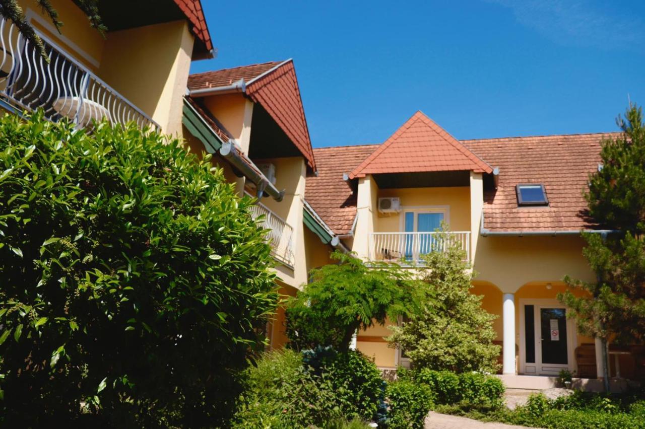 Hotel Wagner Panzio Cserszegtomaj Zewnętrze zdjęcie