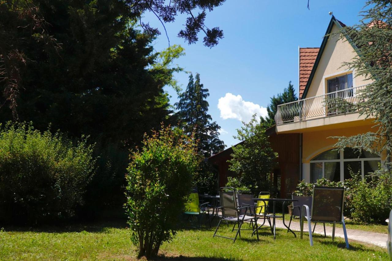 Hotel Wagner Panzio Cserszegtomaj Zewnętrze zdjęcie