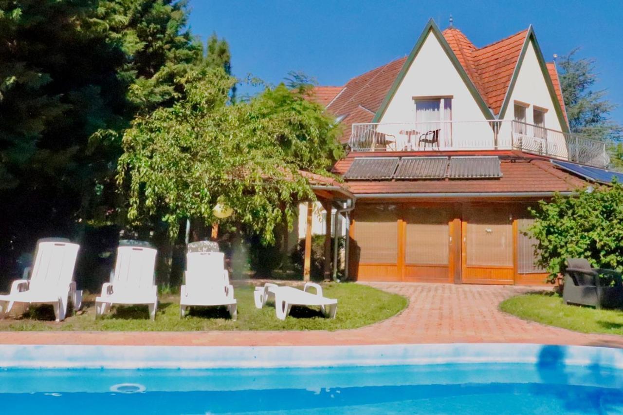 Hotel Wagner Panzio Cserszegtomaj Zewnętrze zdjęcie