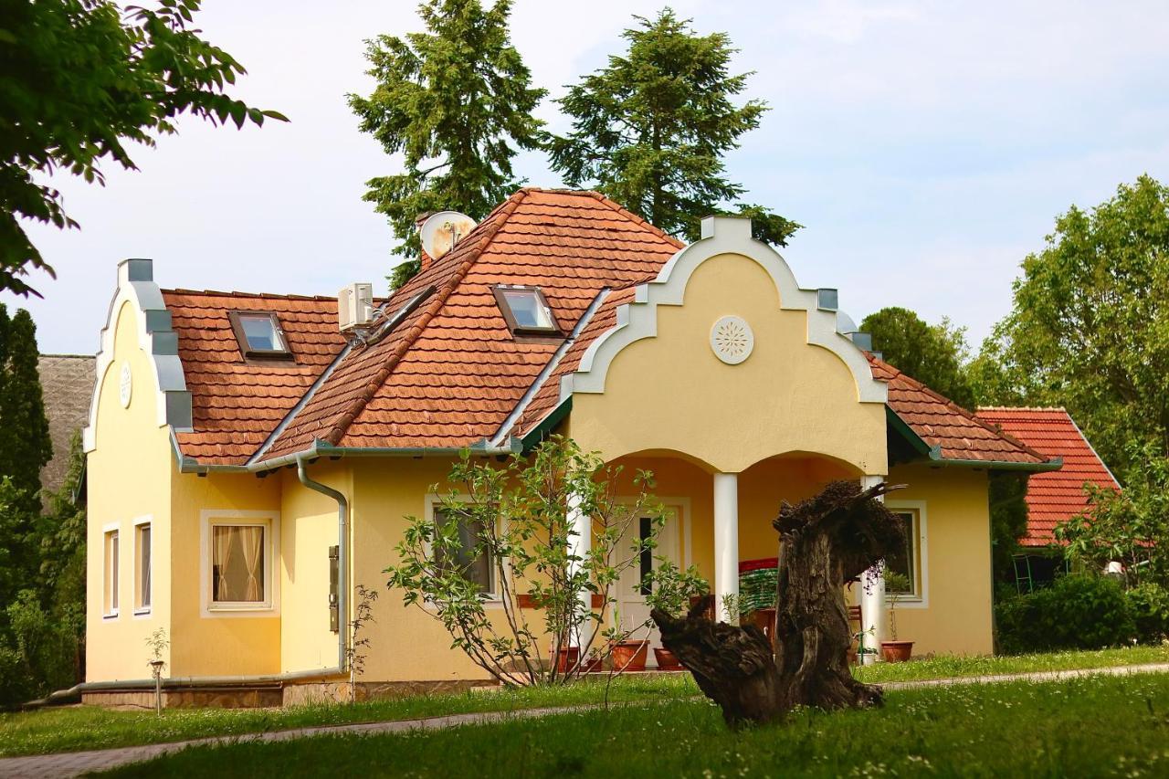 Hotel Wagner Panzio Cserszegtomaj Zewnętrze zdjęcie