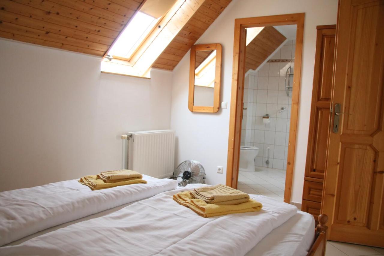 Hotel Wagner Panzio Cserszegtomaj Zewnętrze zdjęcie